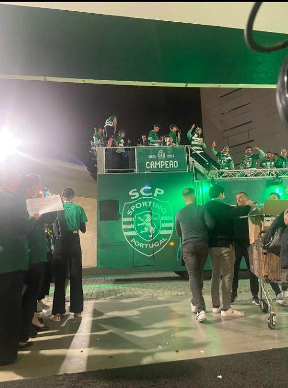 时隔3年里斯本竞技再夺葡超冠军 阿莫林的功劳！