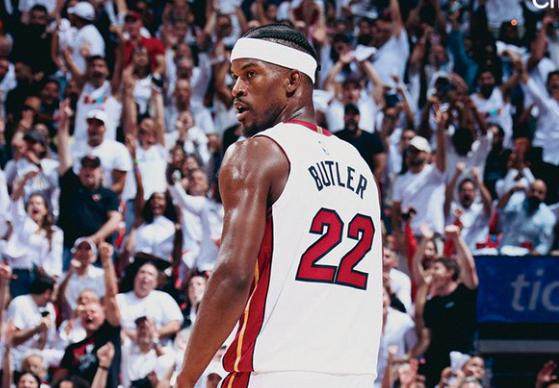 开云Kaiyun官网入口-巴特勒神奇小子神奇继续！热火进东决续写黑八奇迹