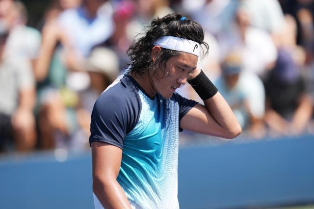 Kaiyun开云官方网站中国登录-张之臻丢赛点五盘告负 大满贯首胜这么近那么远？