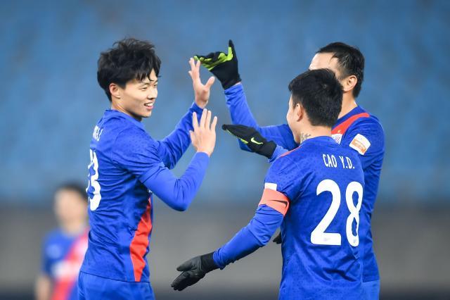 【中超】汪海健梅开二度曹赟定建功 申花3比0胜河南