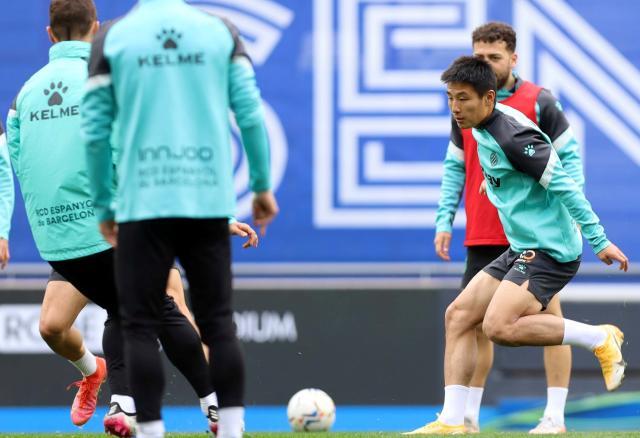 开云Kaiyun官网入口-回国踢世预赛≠结束留洋生涯 武磊行程表尚未敲定